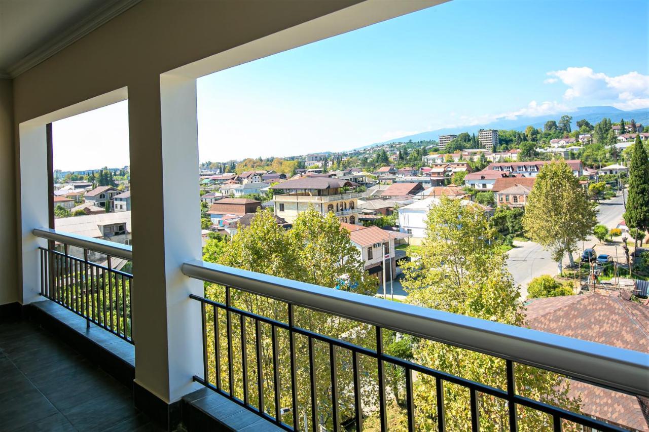 Garuda Boutique Hotel Sukhumi Luaran gambar