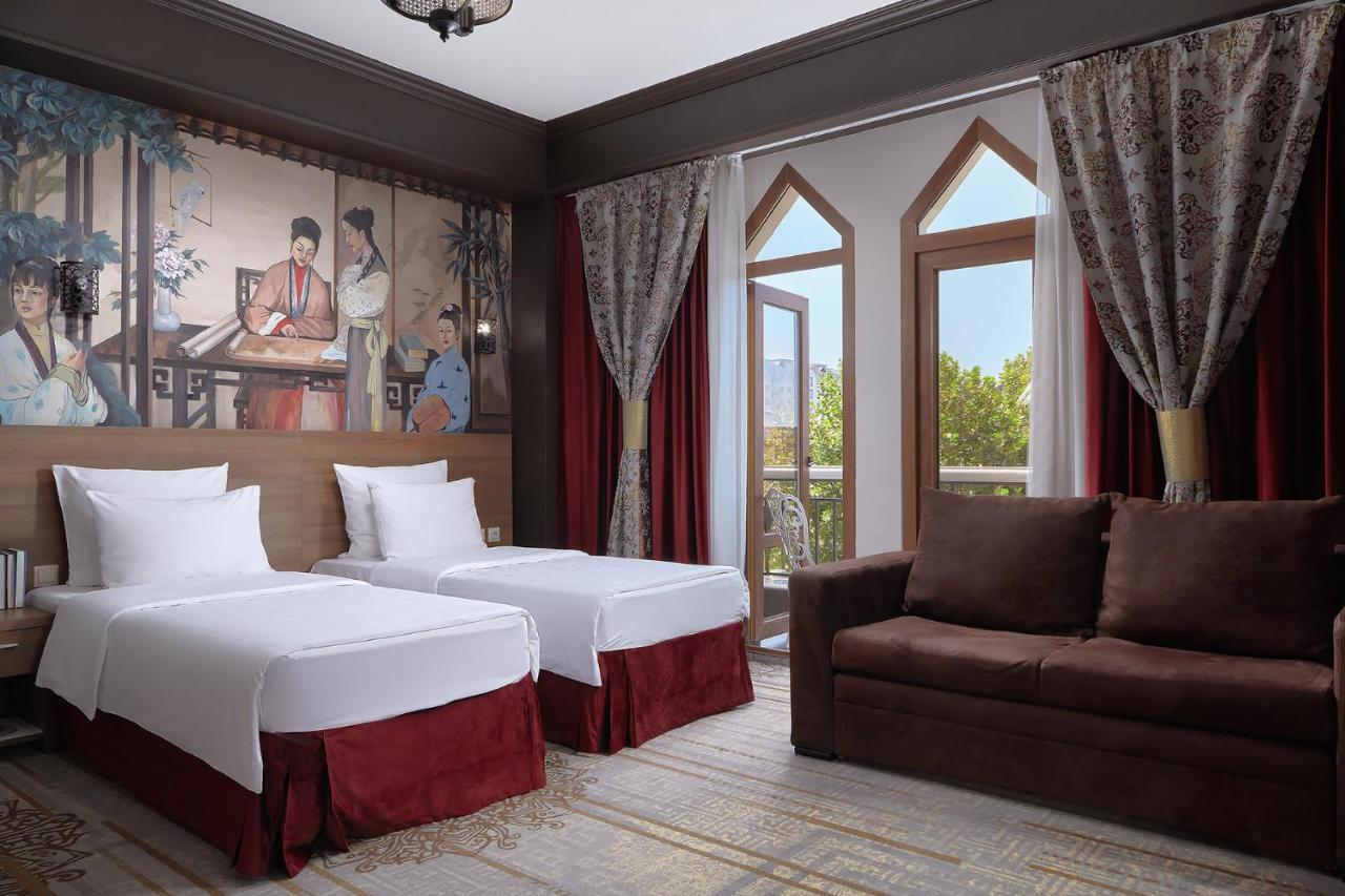 Garuda Boutique Hotel Sukhumi Luaran gambar