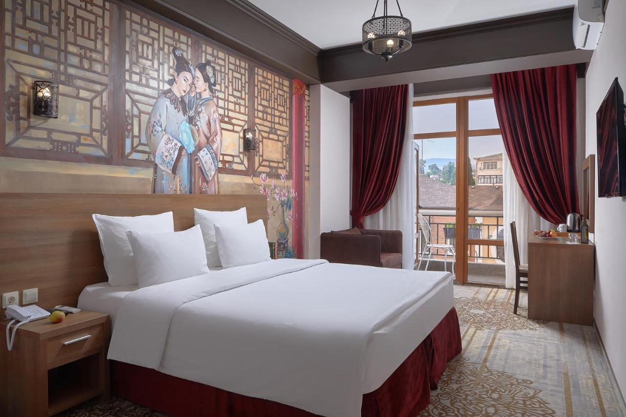 Garuda Boutique Hotel Sukhumi Luaran gambar
