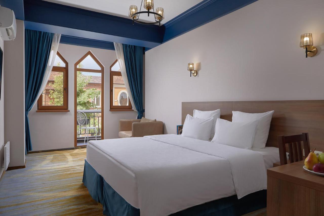Garuda Boutique Hotel Sukhumi Luaran gambar