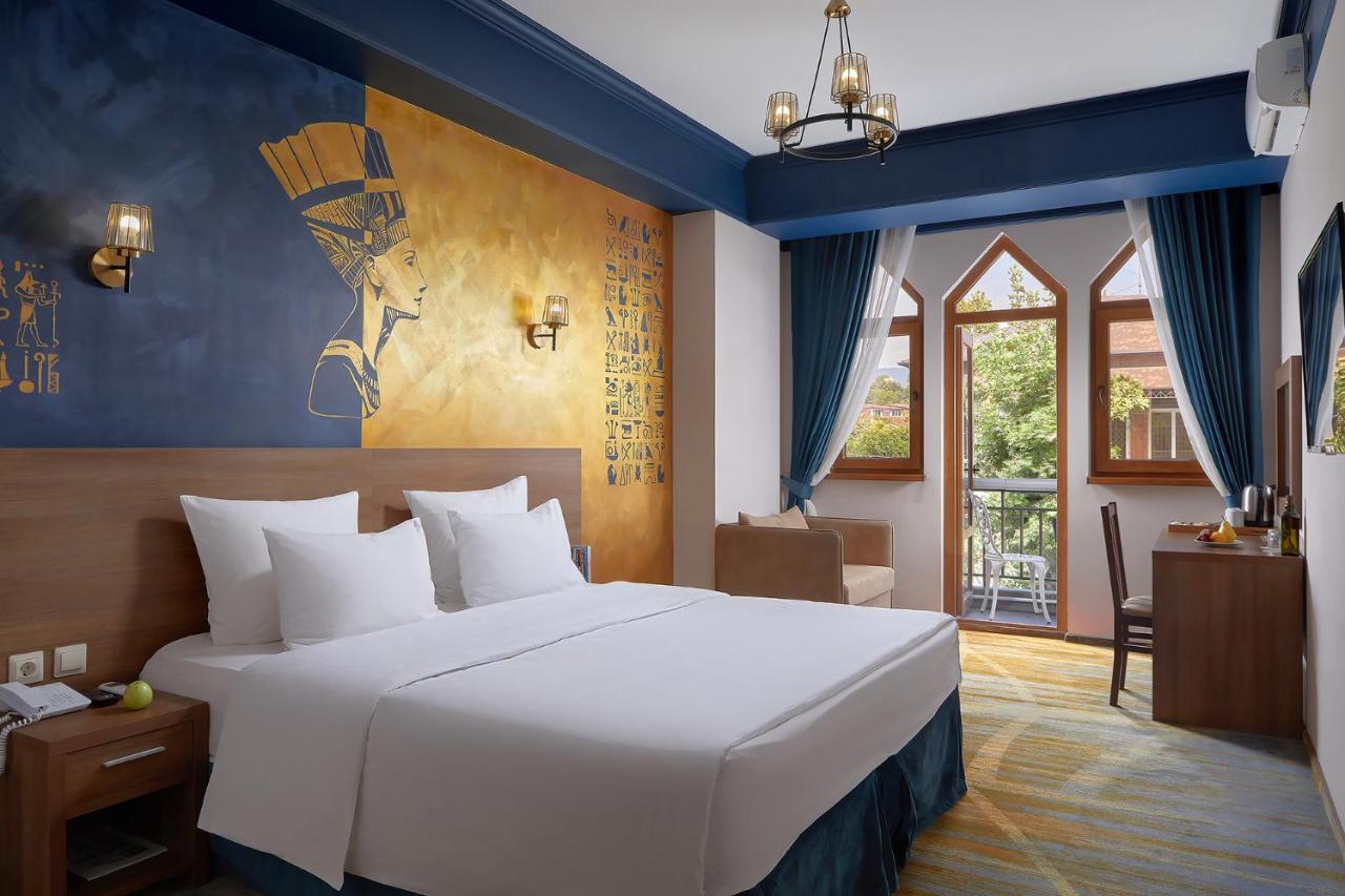 Garuda Boutique Hotel Sukhumi Luaran gambar