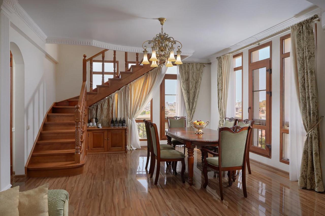 Garuda Boutique Hotel Sukhumi Luaran gambar